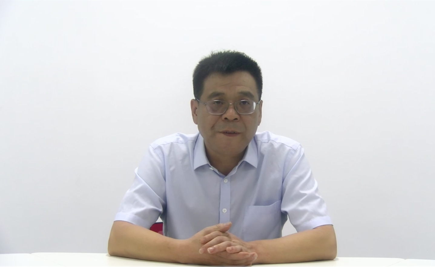 冯果.jpg